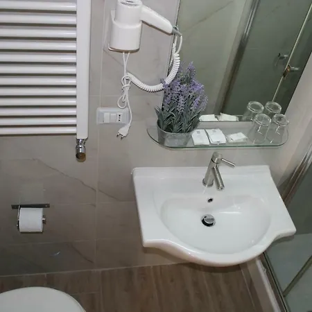 Rome Guest House B&B 로마
